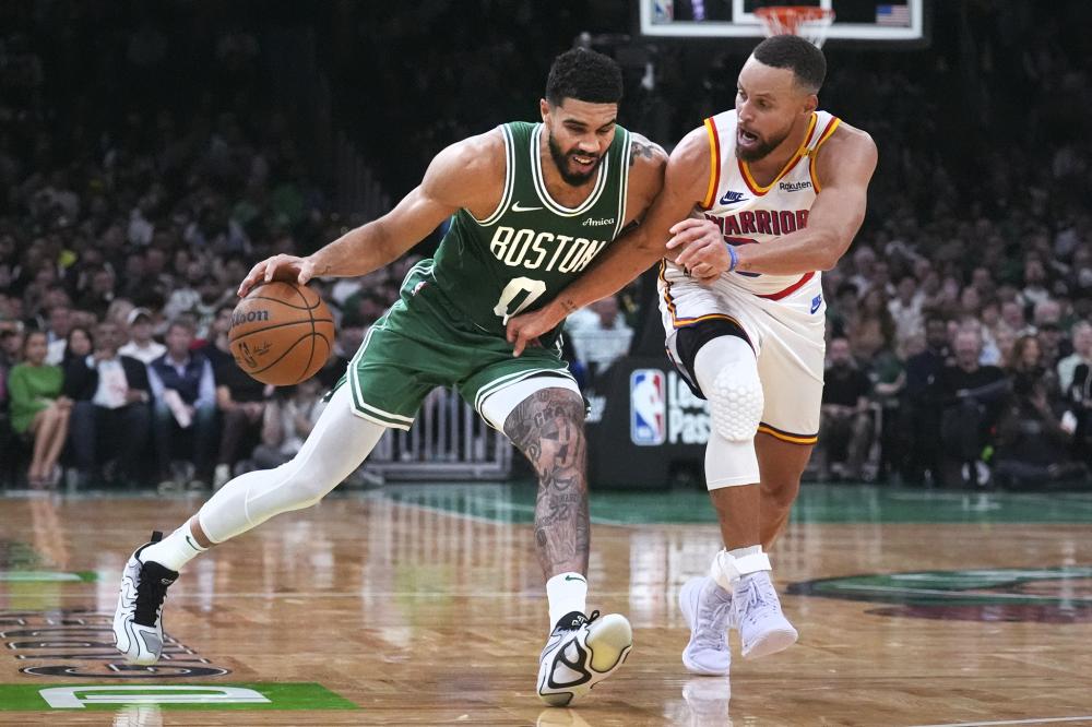 亚雷斯在进 亚雷斯在进